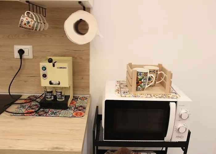 Hippocampus Apartment
