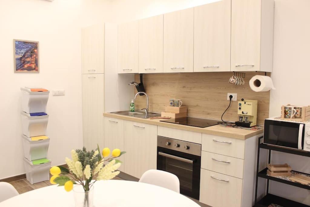 Hippocampus Apartment *